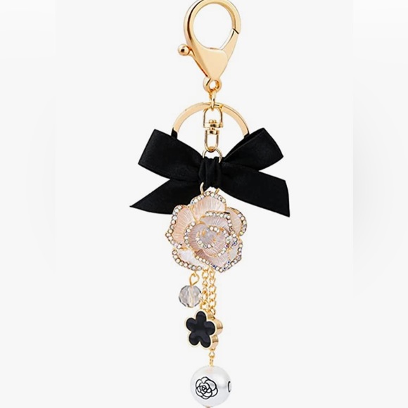 Handbags - Luxury Rose and Pearls Bow tie Purse Charm